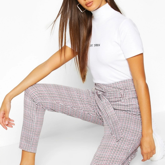 Boohoo high waisted belted pants - Picture 3 of 4